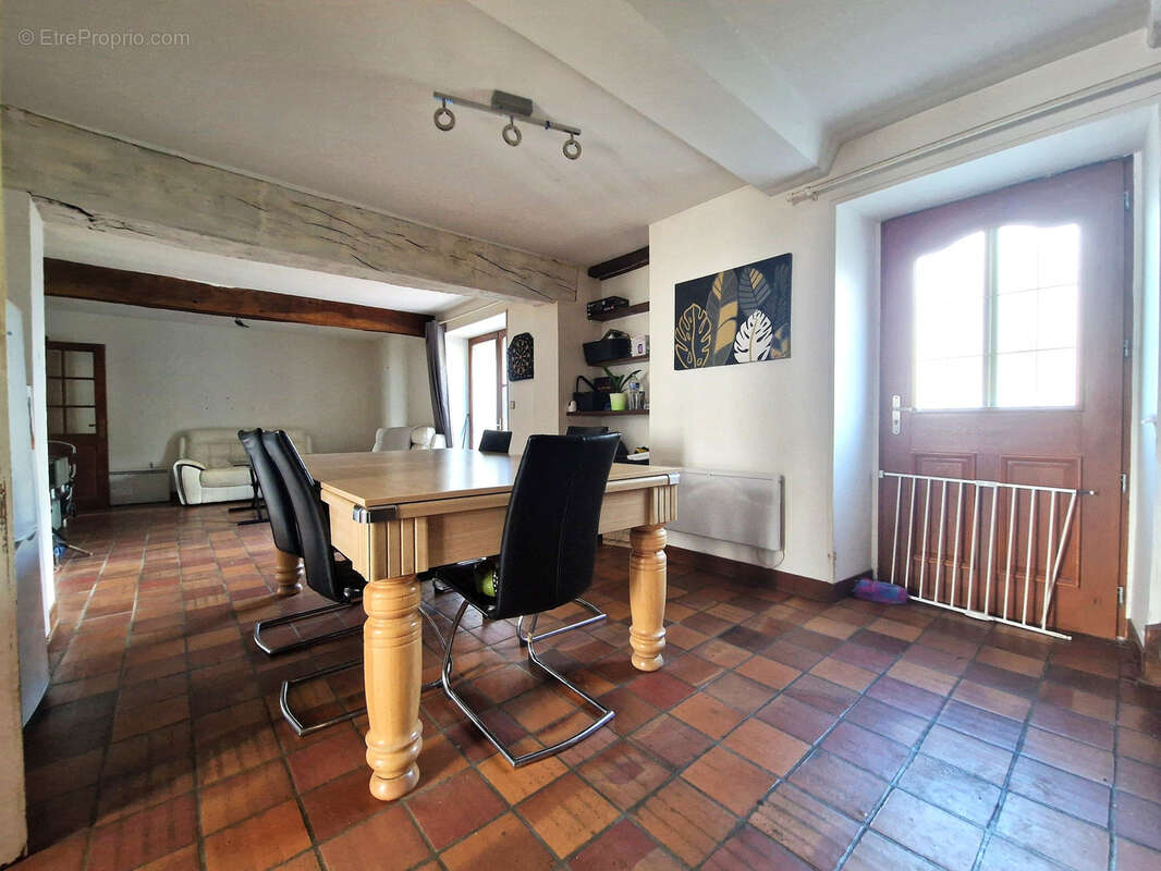 Maison à COULOMMIERS