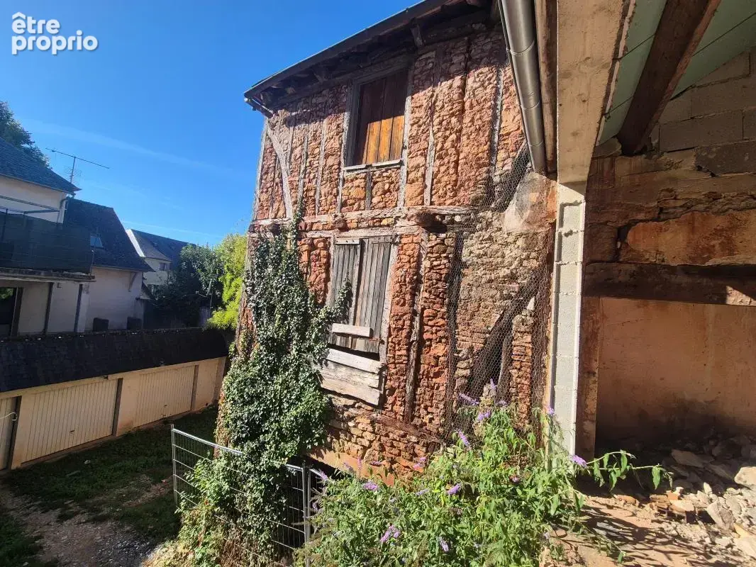 Bâtisse en pierre avec potentiel au cœur de Terrasson-Lavilledieu - photo 7