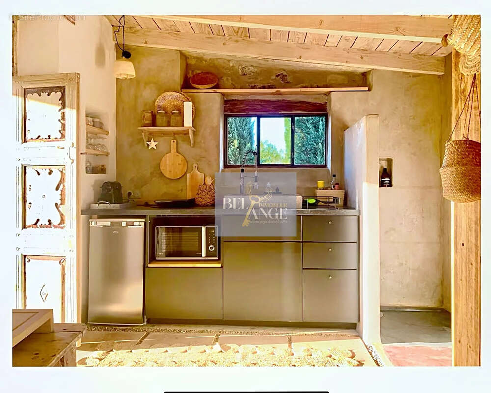 Maison à SAINT-ANDRE-DE-CRUZIERES