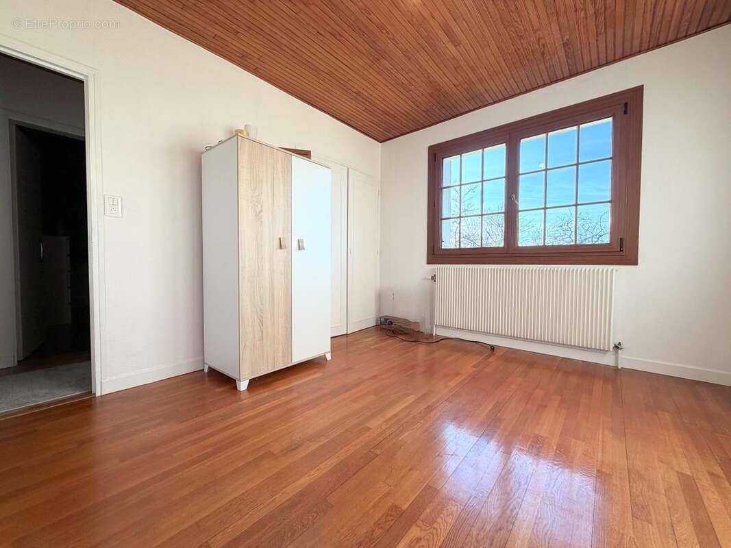 Maison à LES FORGES