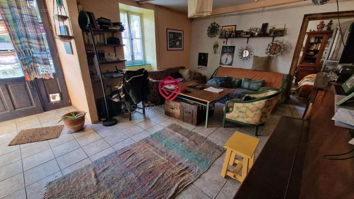 Maison à PRAT-BONREPAUX