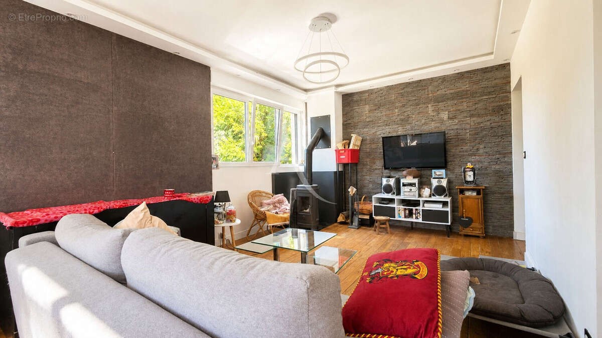 Appartement - jardin ETREPAGNY - photo 4