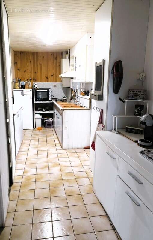 Maison à LA CHAPELLE-VICOMTESSE