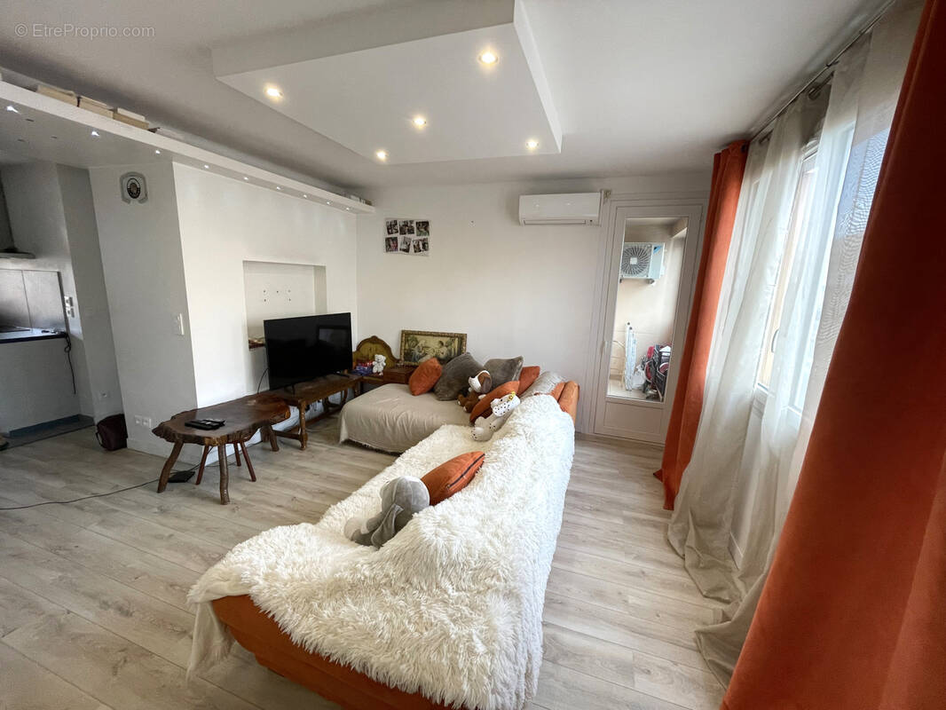 Appartement à NIMES