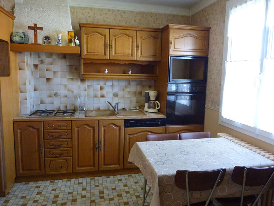 Maison à MERAL