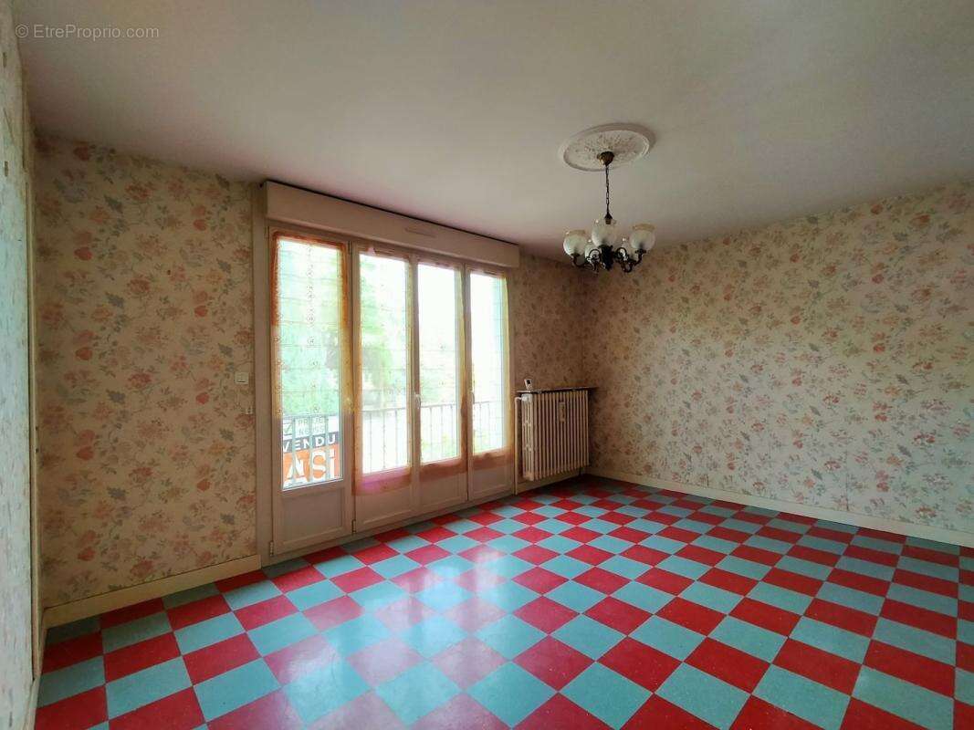Maison 62 m² à Villaines-La-Juhel  - photo 2