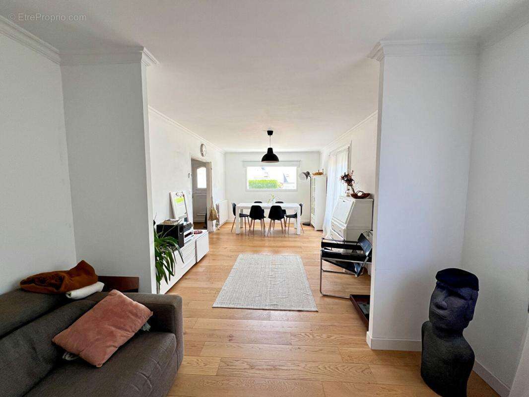 Maison familiale 123 m² - 5 chambres avec vie de plain-pied ? Entre Vannes et Auray - photo 3