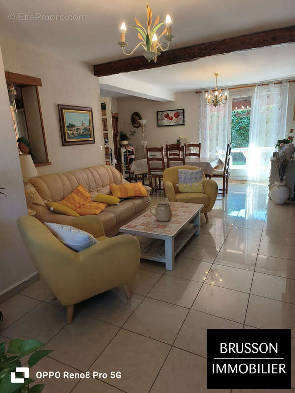 Maison 95 m² à Castres  - photo 8