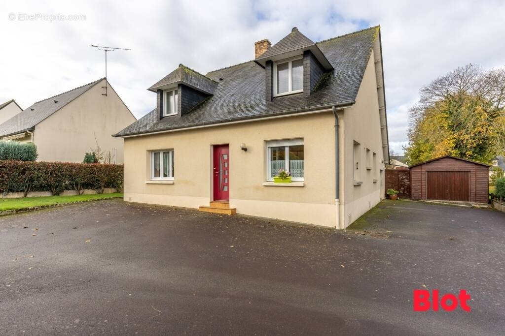 Maison à LE THEIL-DE-BRETAGNE