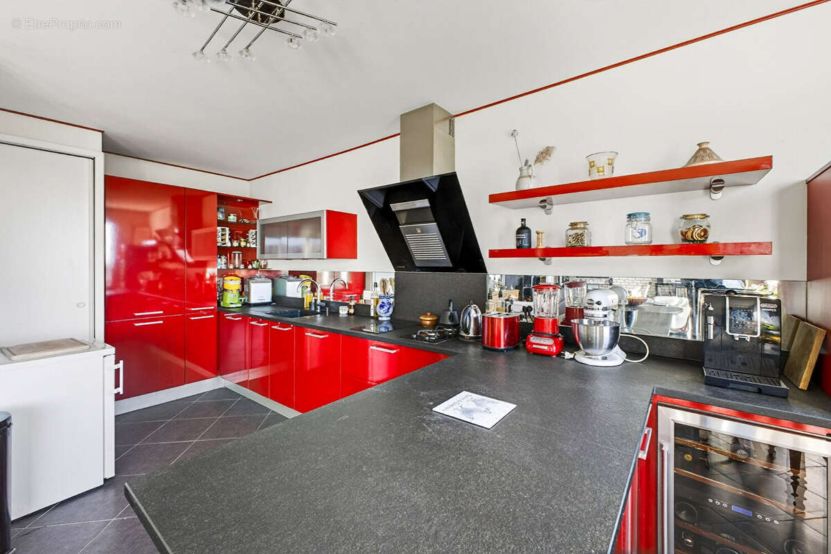 Appartement Marseille 4 pièce(s) 92 m2 - photo 4