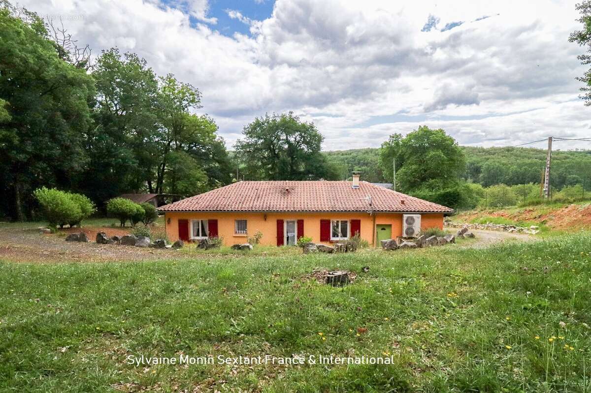Maison à SAINT-PANTALY-D'EXCIDEUIL