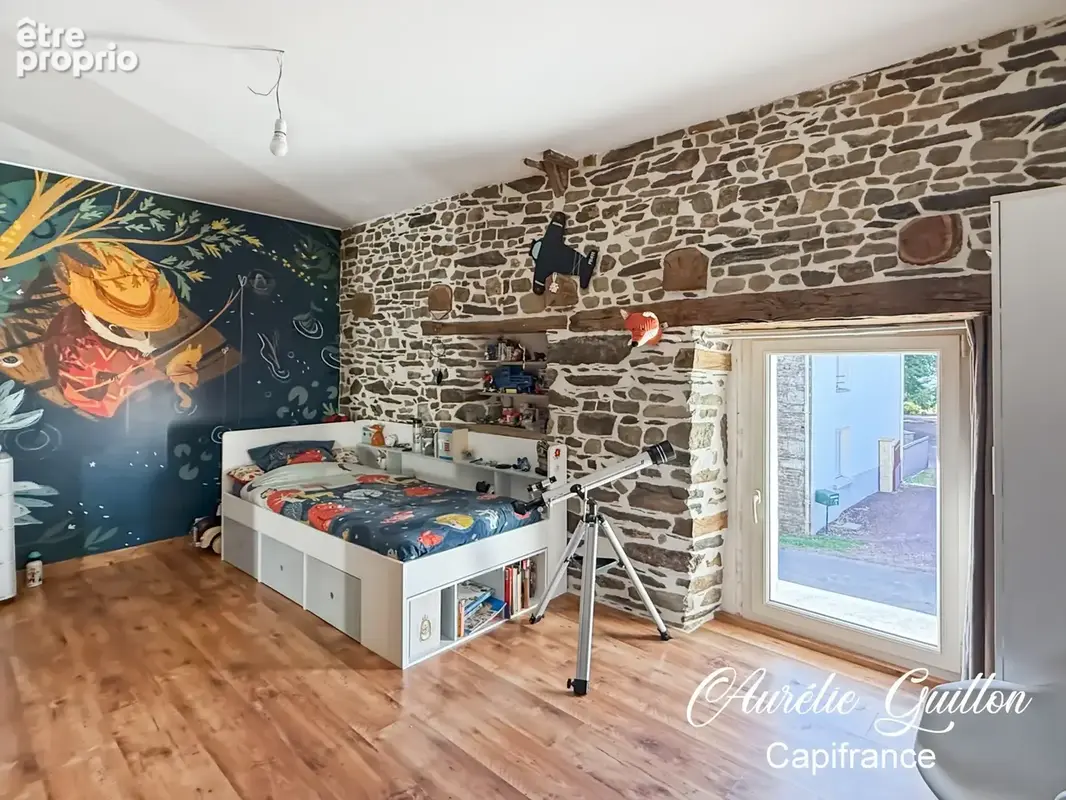 Maison en pierre rénovée de 117 m² – 3 chambres + bureau – Néant-sur-Yvel - photo 12