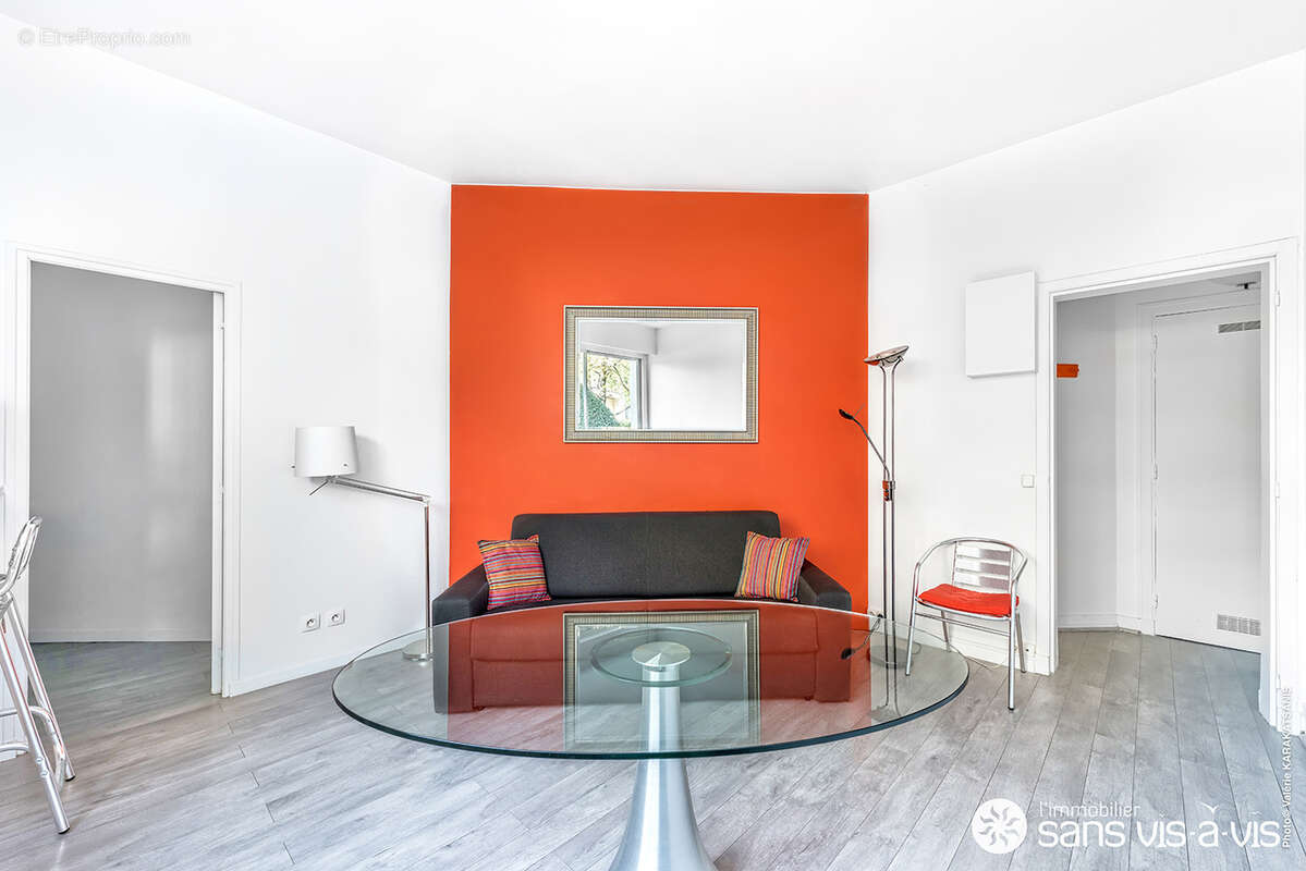 Appartement à NEUILLY-SUR-SEINE