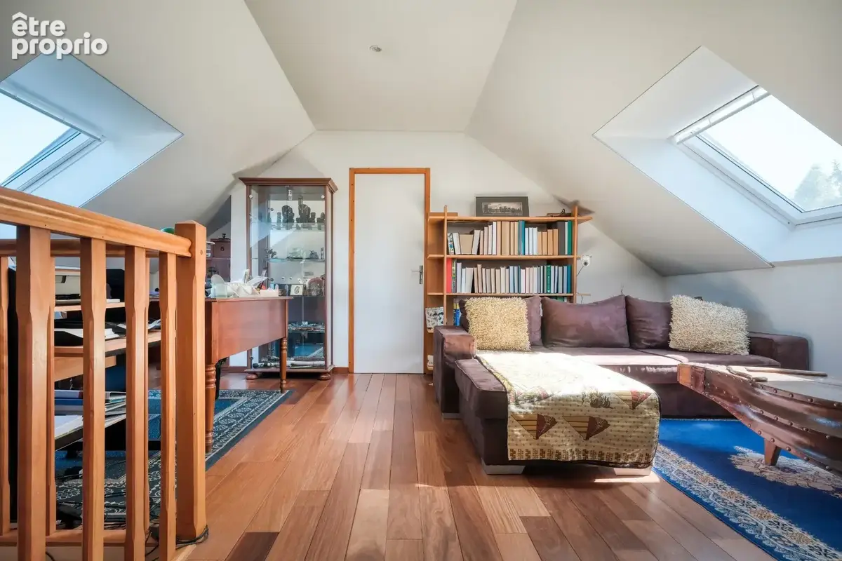 Elégante maison Familiale de 8 pièces 180m² avec Vie de Plain-Pied 6 Chambres - DPE C- Véranda et terrain arboré de 756m² - photo 20