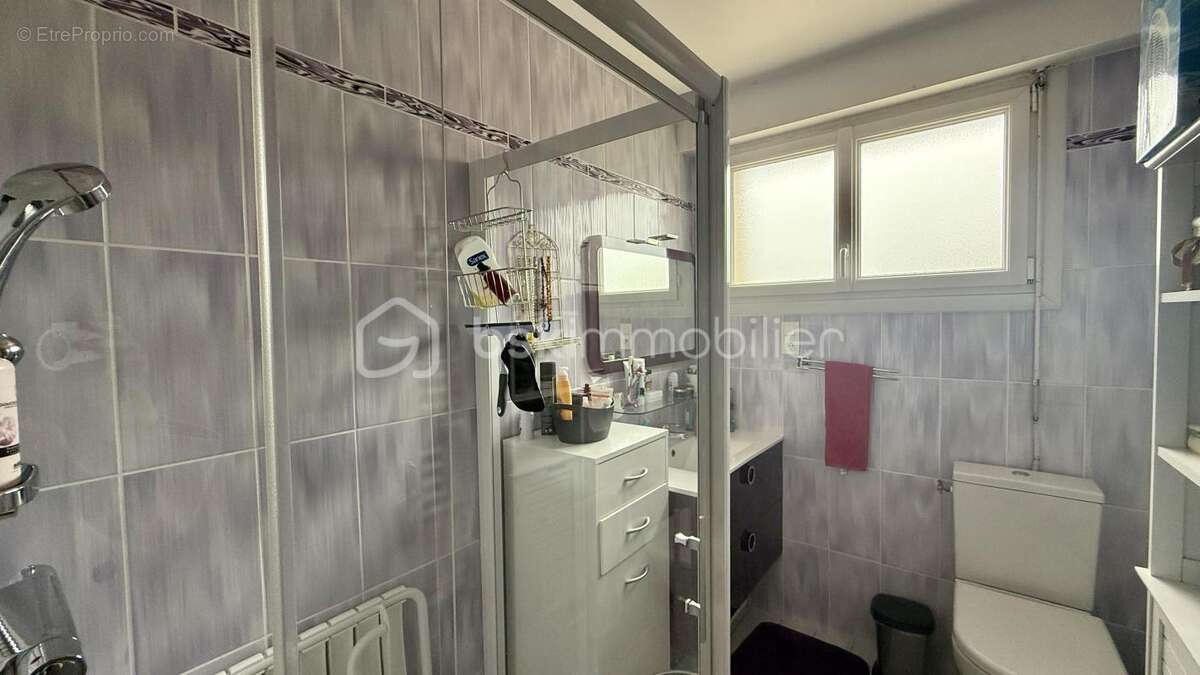 Maison à SAINT-GEORGES-DES-GROSEILLERS