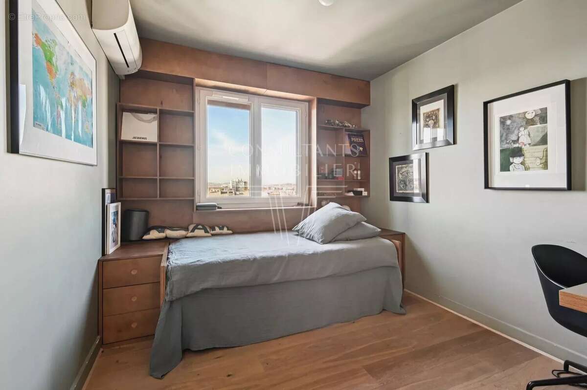 Appartement à ASNIERES-SUR-SEINE