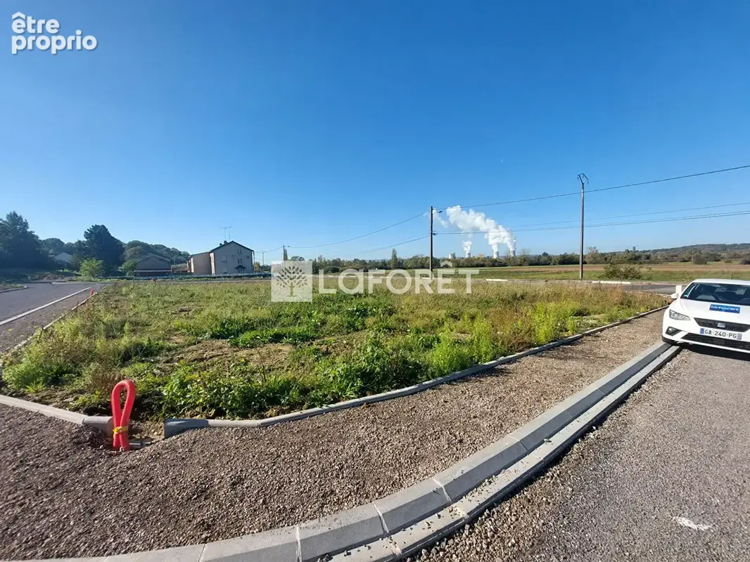 Terrain Koenigsmacker 924 m2 lot 8 - photo 4