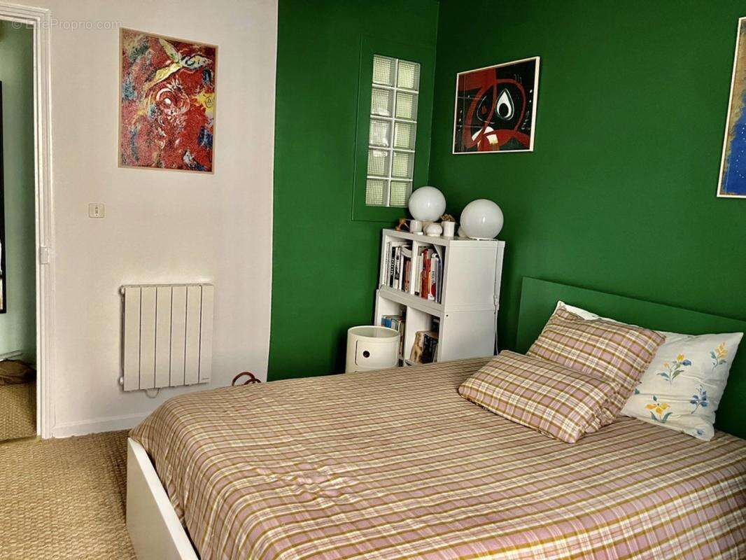 Appartement T3 rénové avec terrasse au cœur du Triangle d’Or d’Ajaccio - photo 4