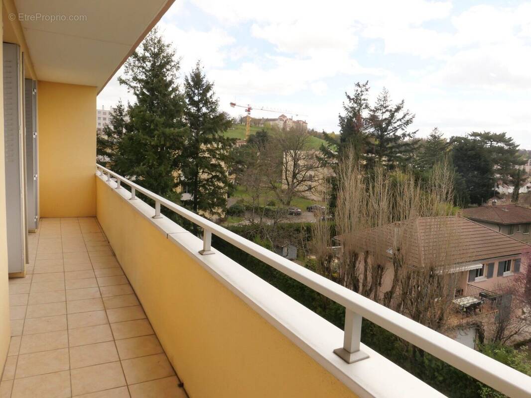 Appartement 79 m² à Francheville  - photo 2