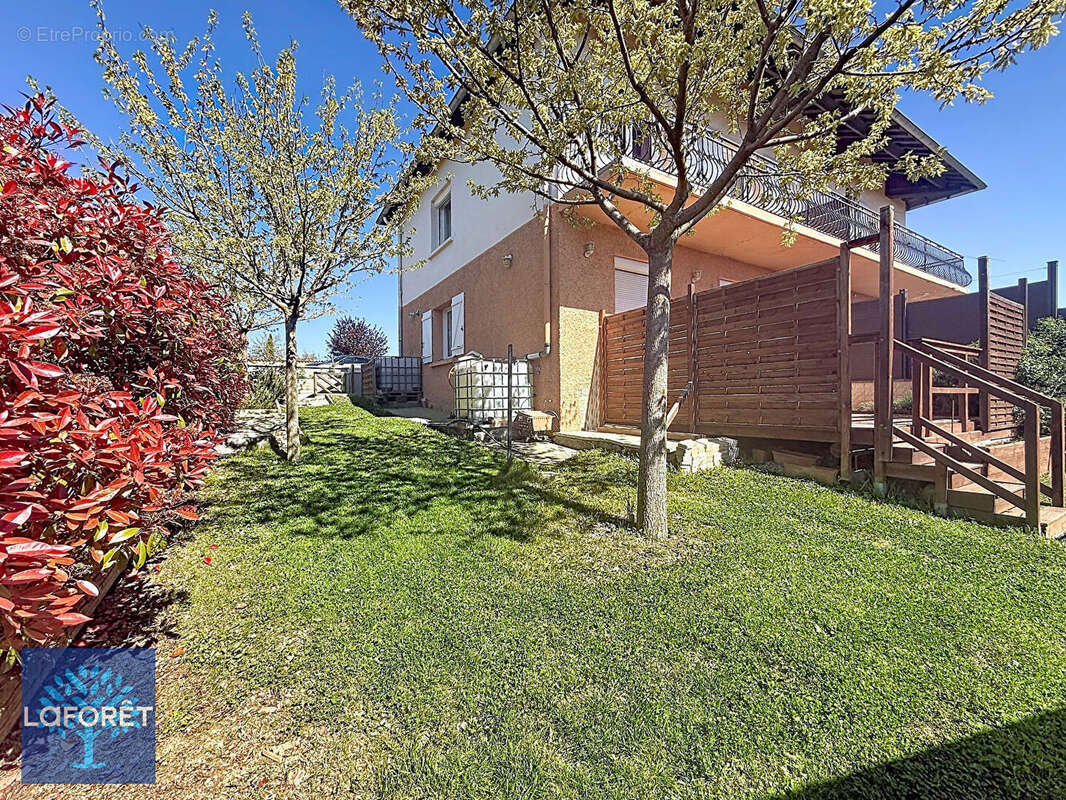 Maison à SAINT-LAURENT-D'AGNY