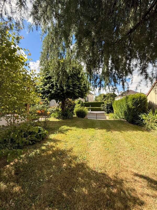 EN EXCLUSIVITE ! Pavillon de 114m², sur sous sol,  terrain de 956m2 180 000 € - photo 19