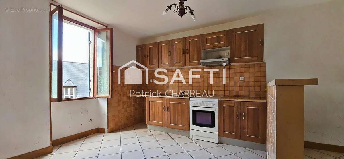 Maison 136 m² à Terrasson-Lavilledieu  - photo 3