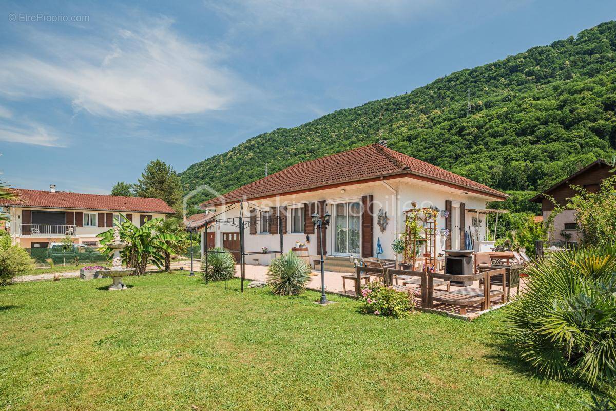 Maison à LE CHEYLAS