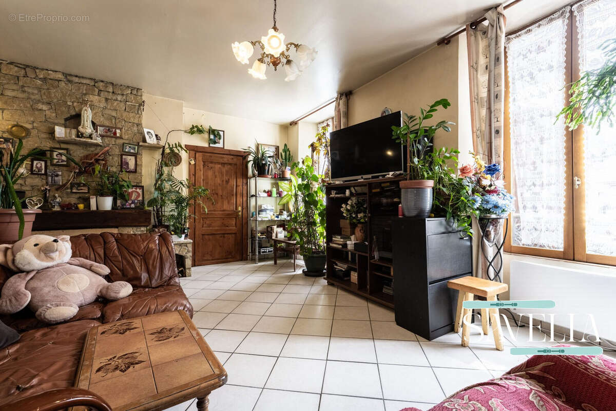 Appartement 94 m² à Moutiers  - photo 4