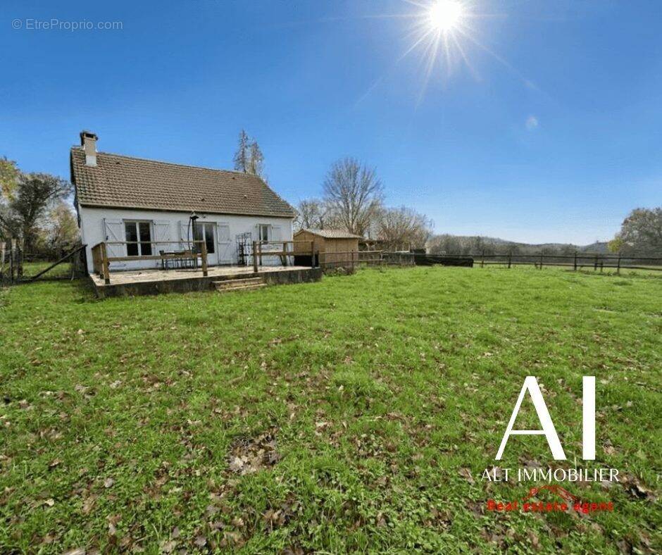 Maison à VIMOUTIERS