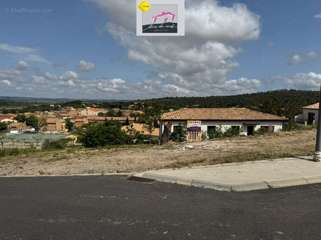 Terrain à BOUTENAC