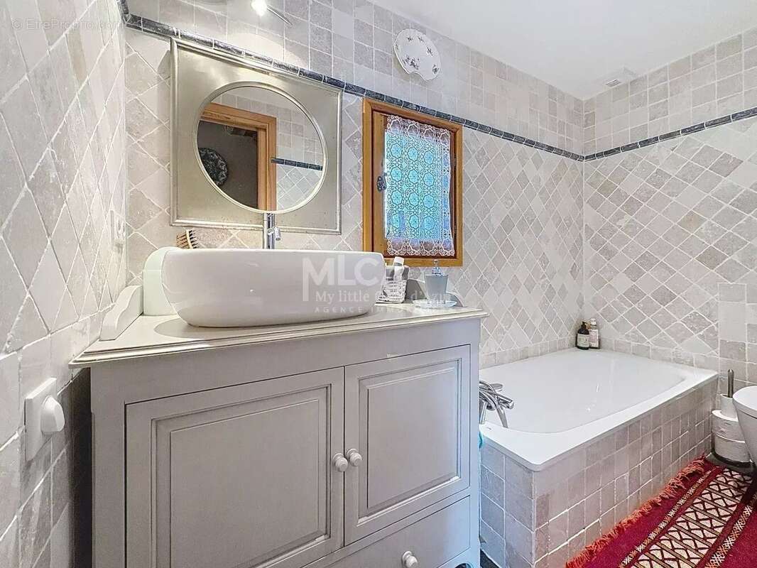 Maison à SAINT-ETIENNE-DE-TINEE