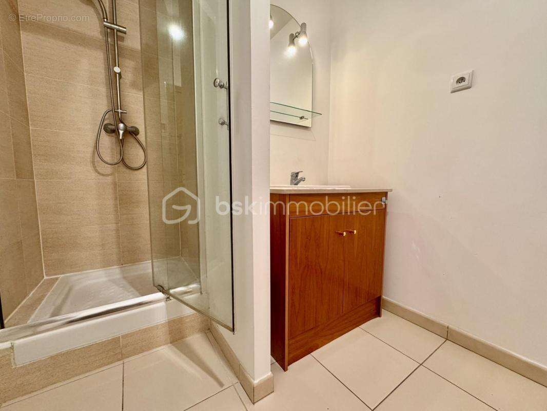 Appartement à VEMARS