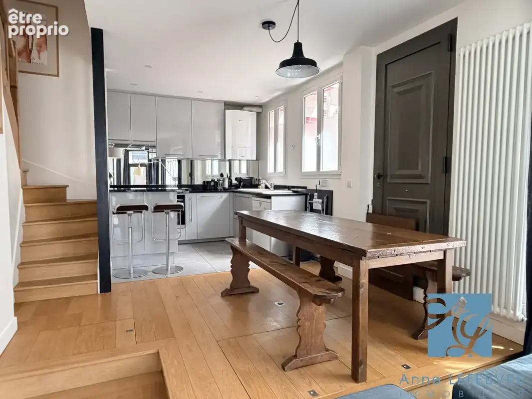 GRANDE MAISON à fort investissement - photo 2