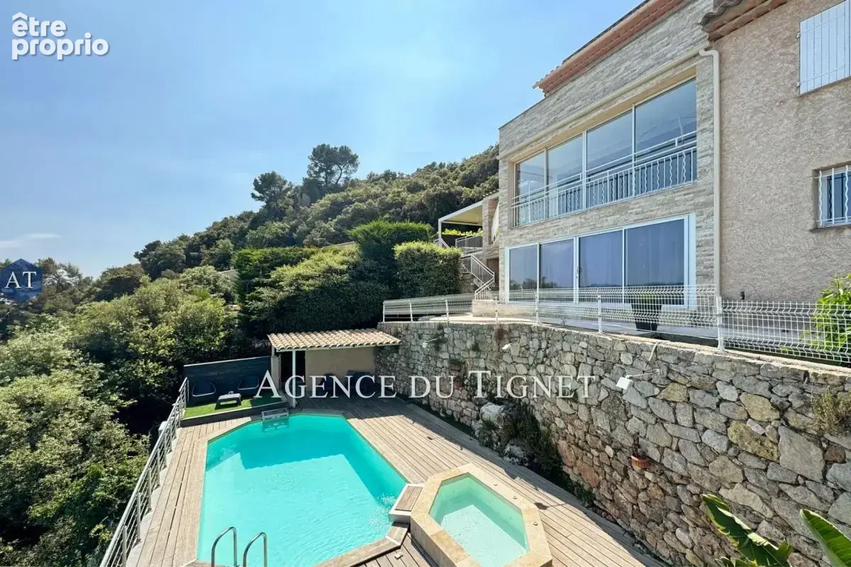 Maison à LE TIGNET
