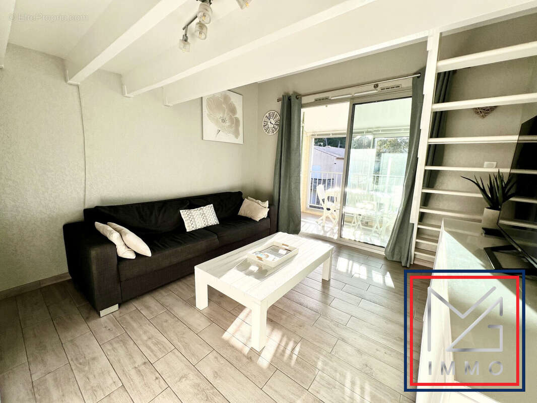 Appartement à SANARY-SUR-MER