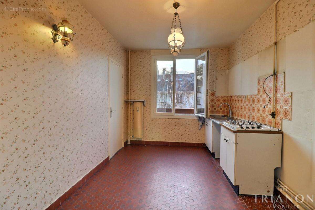 Appartement à LOUVECIENNES