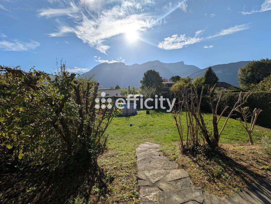 Maison à FONTANIL-CORNILLON