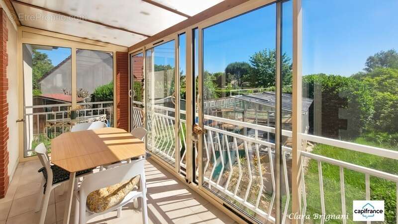 Maison à vendre - 6 pièces, 156m² à Avrainville - sous-sol total et terrain arboré de 1 555 m² - photo 4