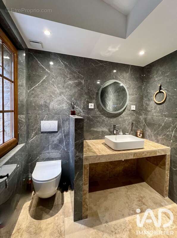 Maison 97 m² à La Garde-Freinet  - photo 4