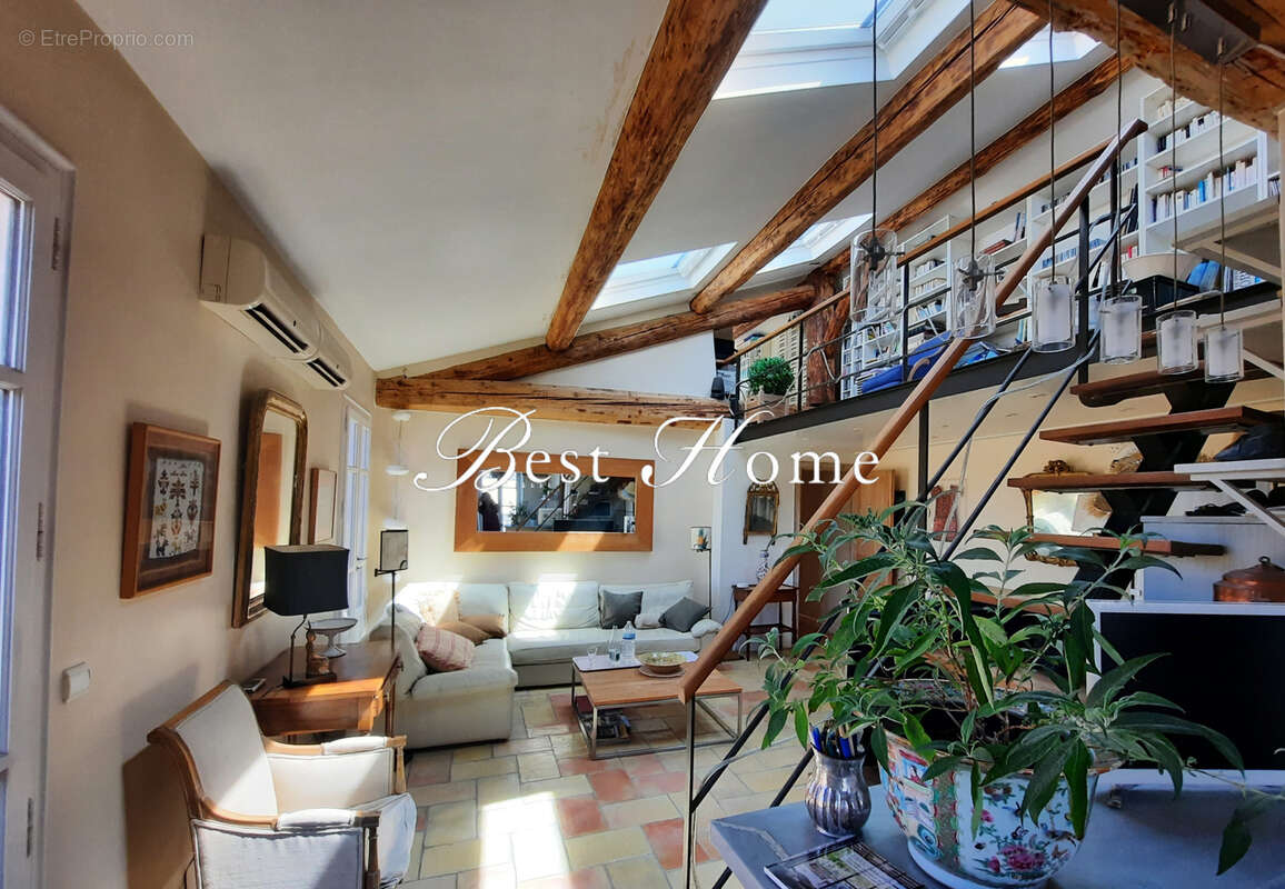 Appartement à NIMES