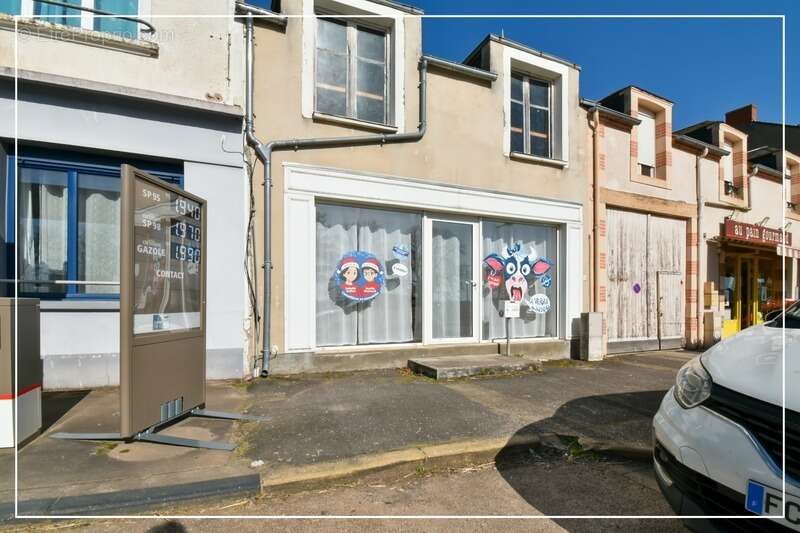Investissement locatif ou implantation professionnelle : une opportunité à saisir ! à vendre CULAN (18) - photo 6