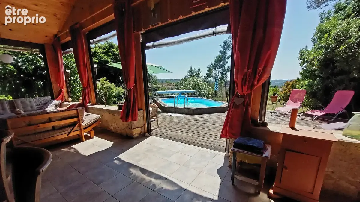 Maison de plain-pied rénovée avec piscine, terrasse couverte de 50 m² et chalet indépendant – Périgord Noir - photo 2