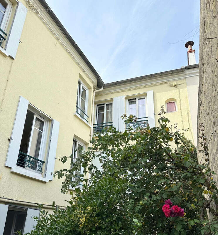 Appartement à MAISONS-LAFFITTE