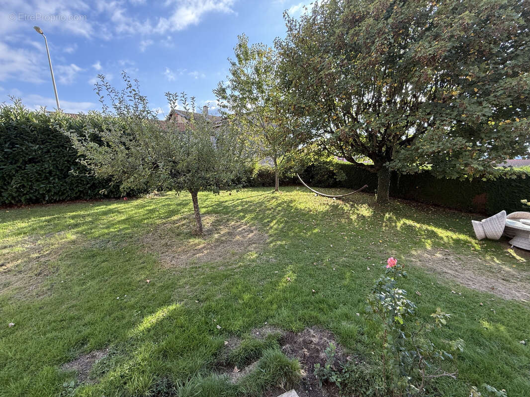 Maison à SAINT-REMY-SUR-DUROLLE