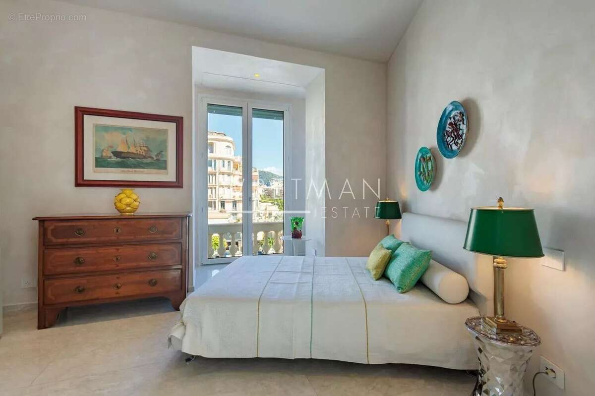 Appartement à MENTON