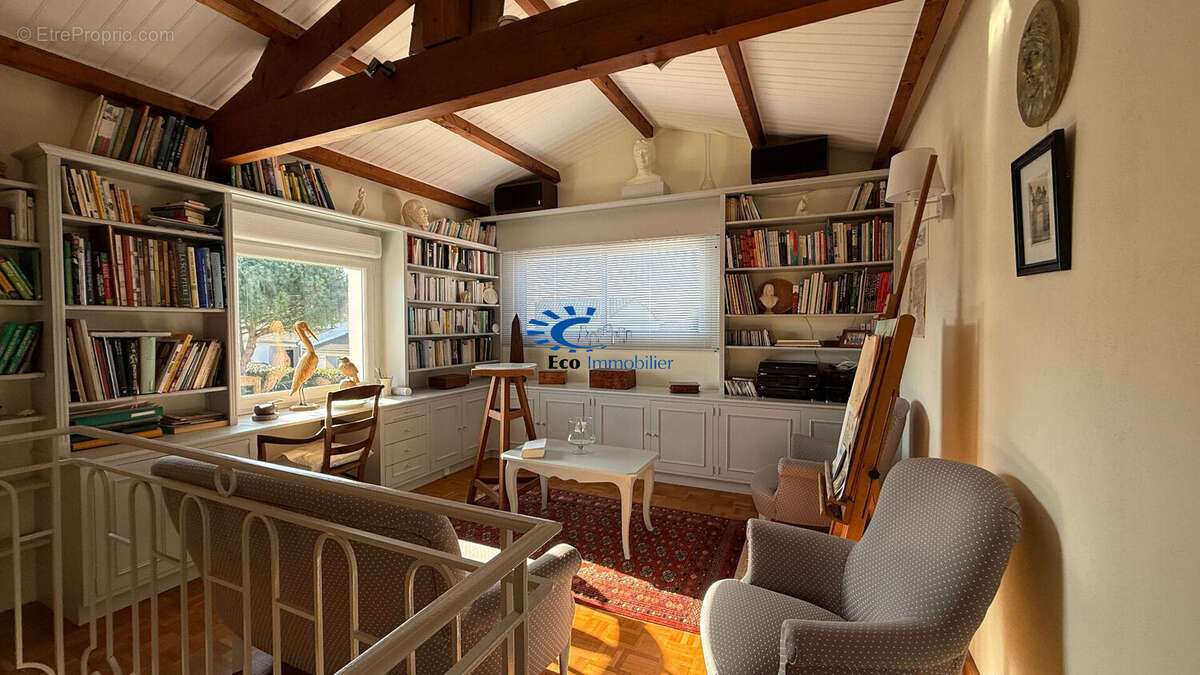 Fouras maison + dependance garage  atelier et jardin - photo 12