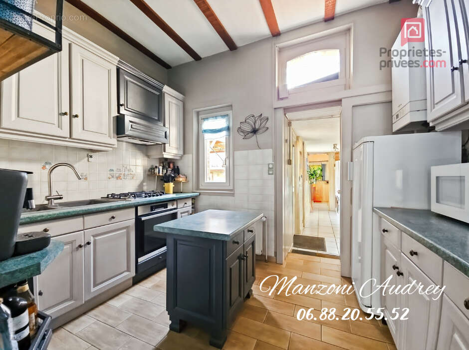 Maison à SAINTE-SAVINE