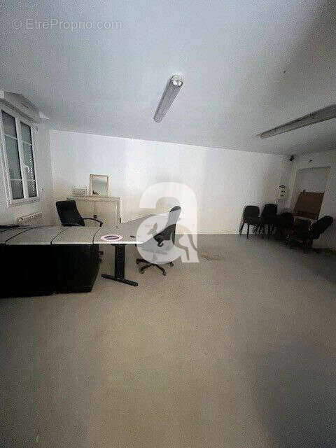 Commerce à SOISSONS