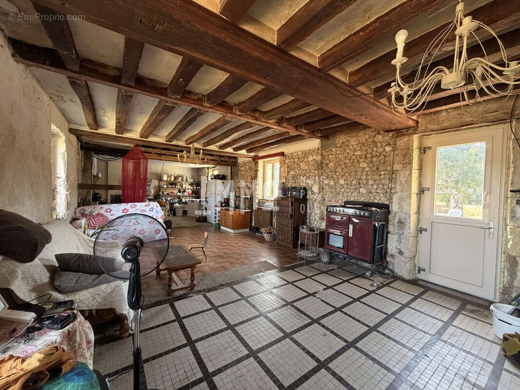 Maison 163 m² à Lhomme  - photo 6