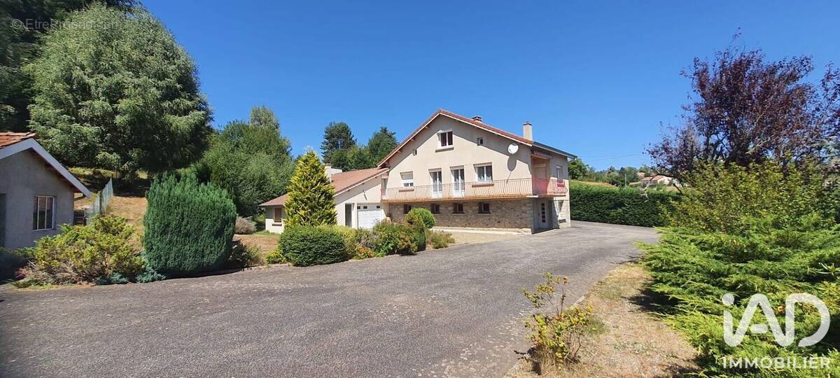 Photo 1 - Maison à SAINT-PAL-DE-MONS